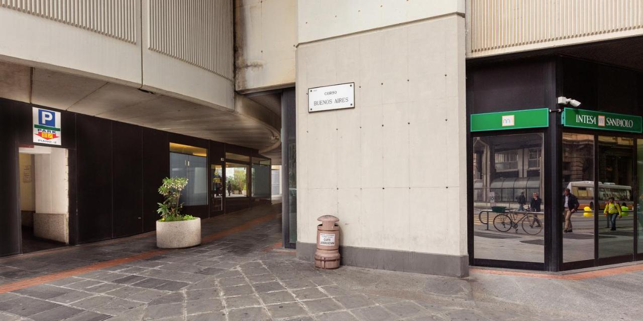 Suite Augustus - Free Parking Genua Exteriör bild